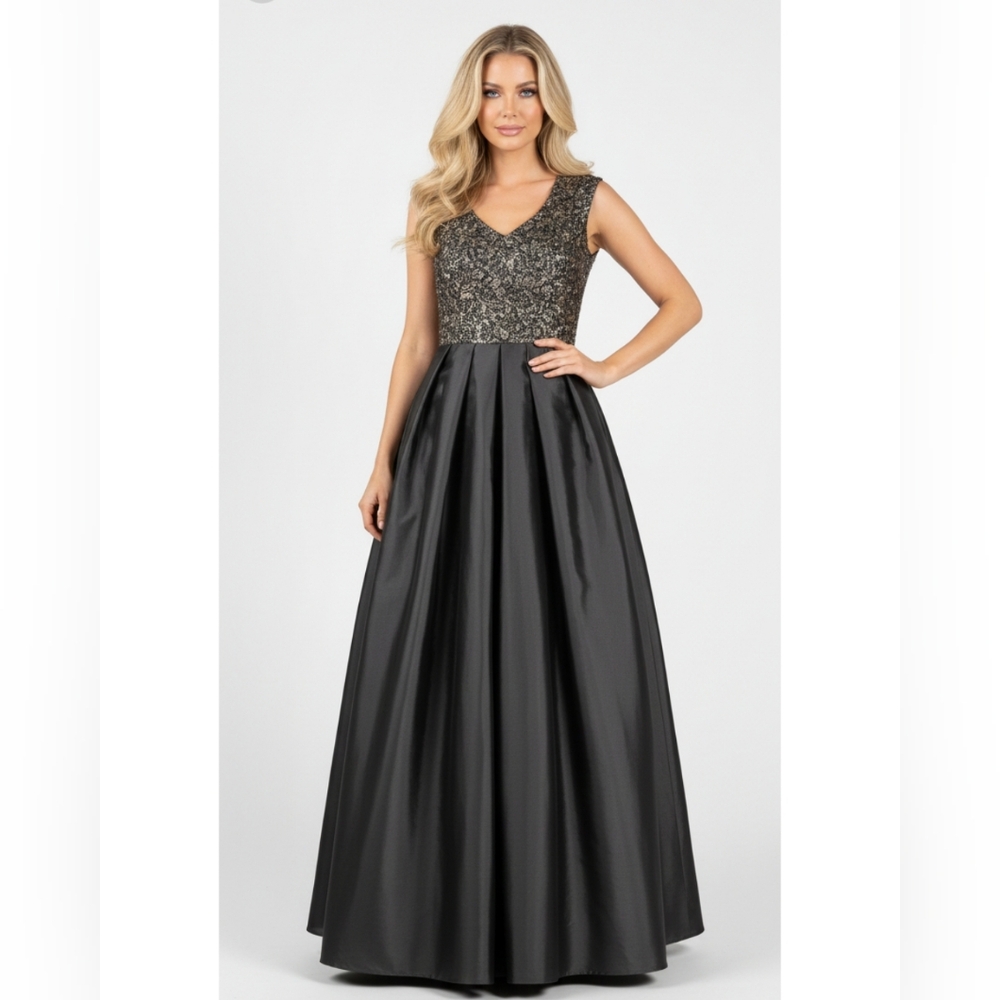 AIDAN MATTOX Grey Silver Gown!